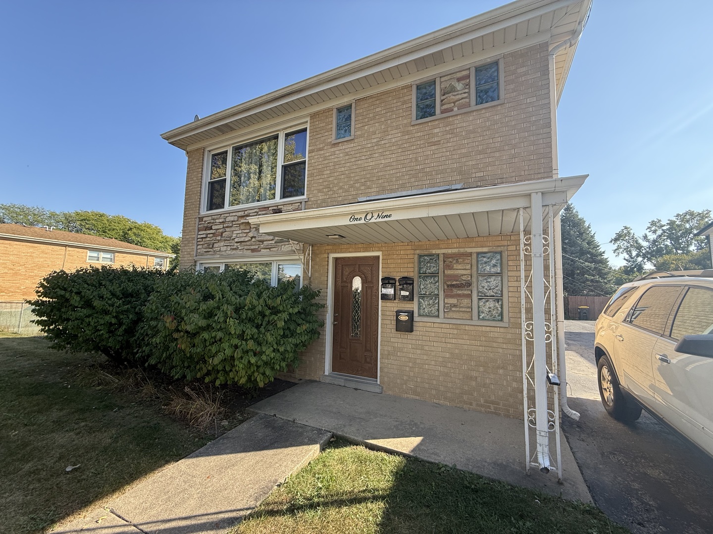 109 Central Avenue Roselle IL 60172