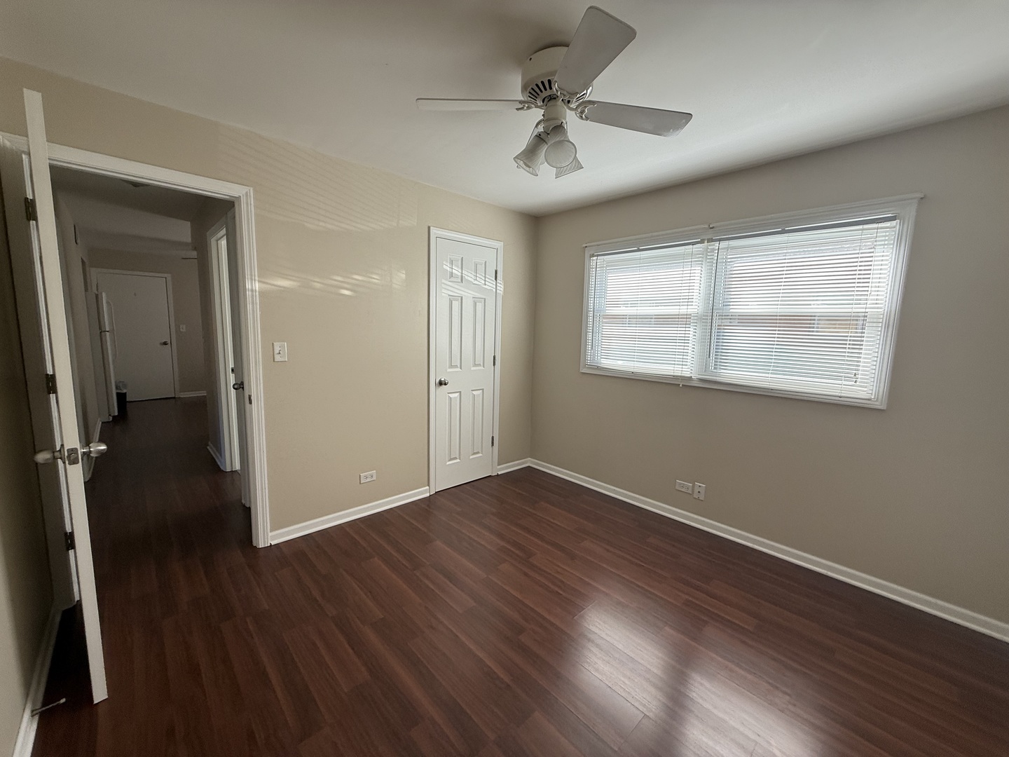 109 Central Avenue Roselle IL 60172