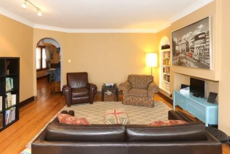5535 North Campbell Avenue Chicago IL 60625