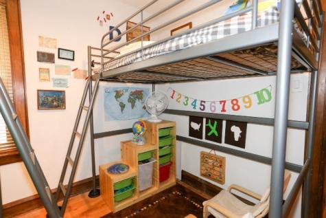 5535 North Campbell Avenue Chicago IL 60625