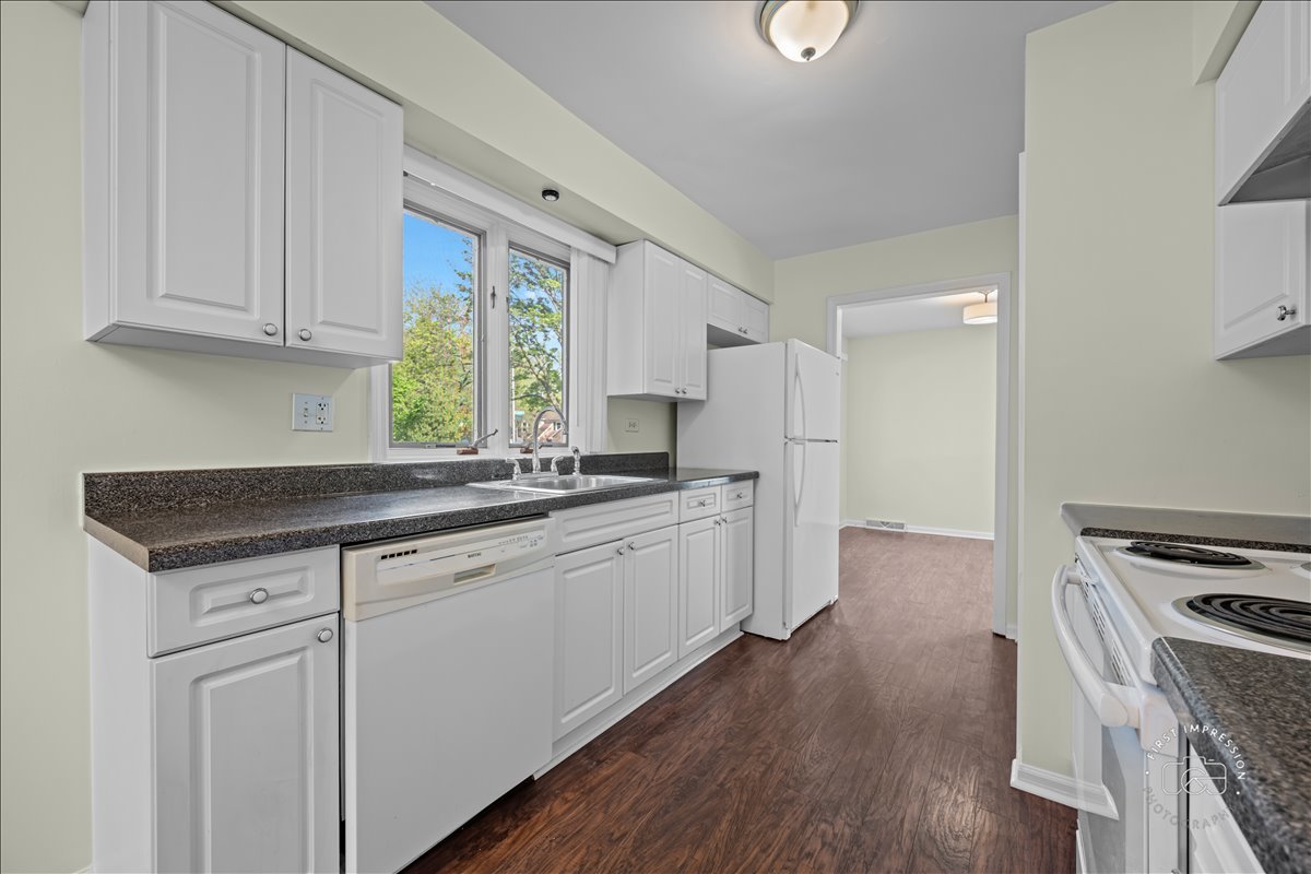 751 Monticello Drive Naperville IL 60563