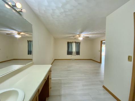 3121 Carefree Drive Rockford IL 61114