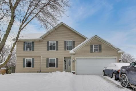 9 Monroe Court Streamwood IL 60107