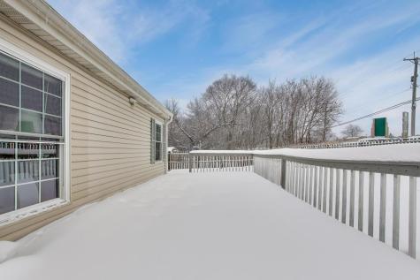 9 Monroe Court Streamwood IL 60107