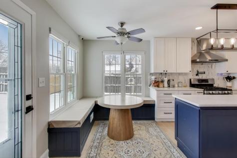 9 Monroe Court Streamwood IL 60107