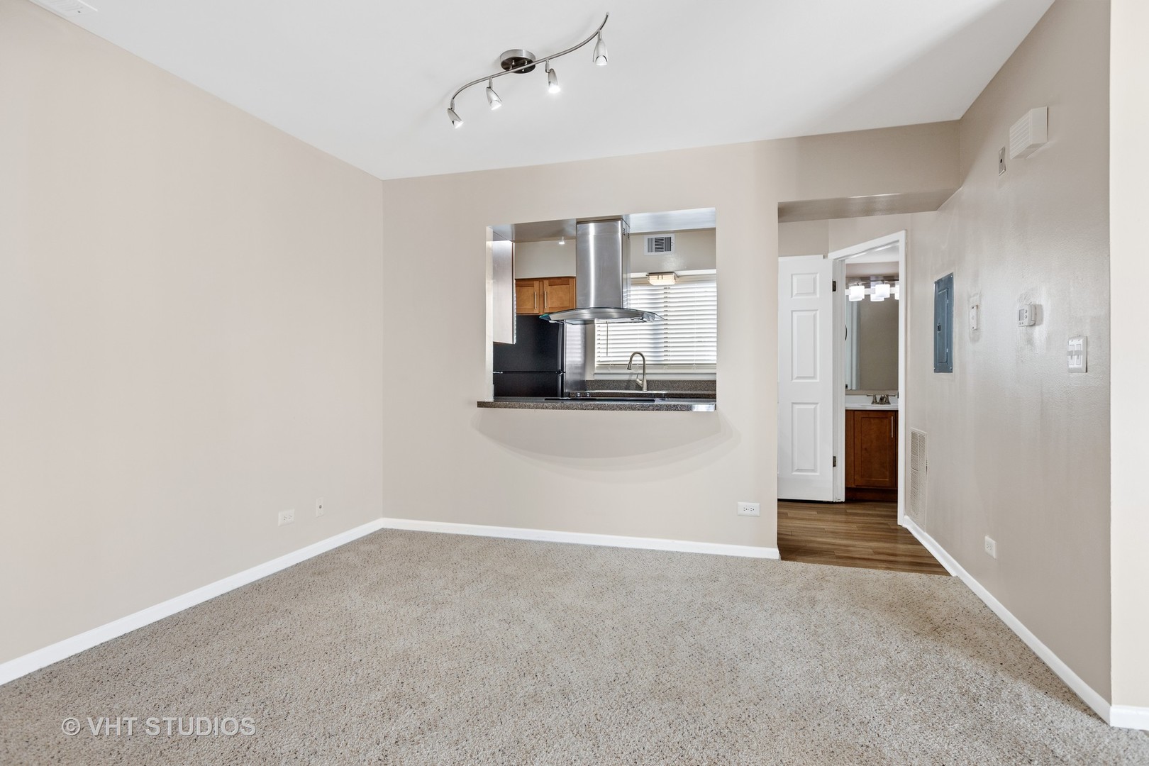 1651 Westminster Drive Naperville IL 60563
