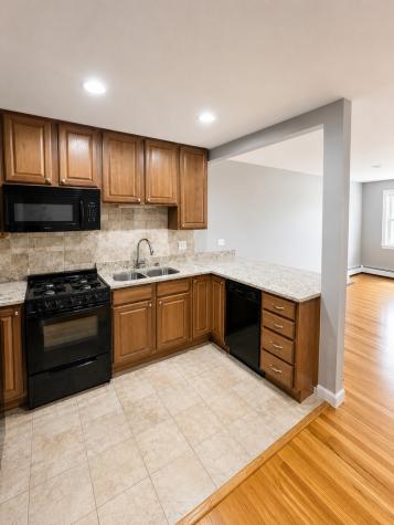 3161 North Cambridge Avenue Chicago IL 60657