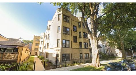 1911 West Larchmont Avenue W Chicago IL 60613