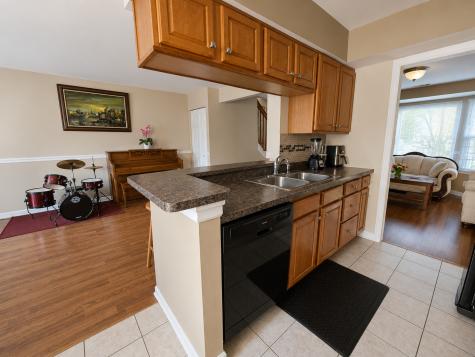 3416 Greenwich Lane Island Lake IL 60042