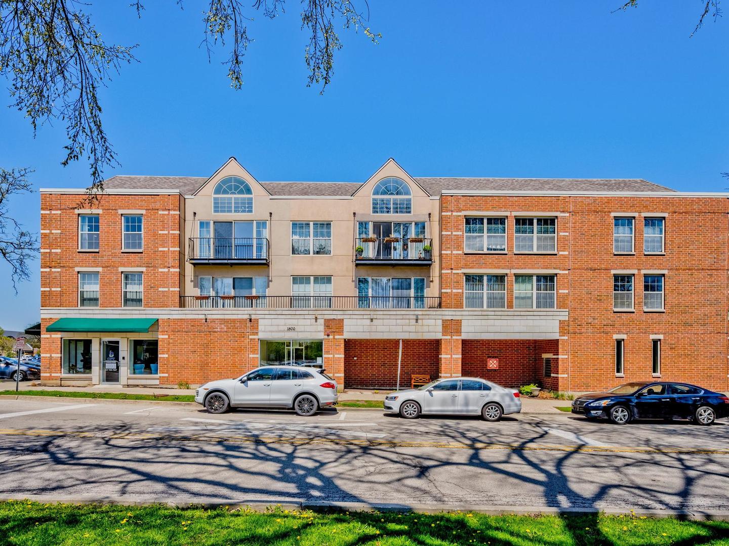 1800 Dewes Street Glenview IL 60025