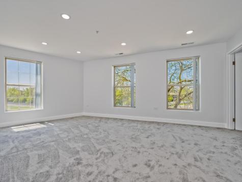 1800 Dewes Street Glenview IL 60025