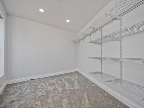 1800 Dewes Street Glenview IL 60025