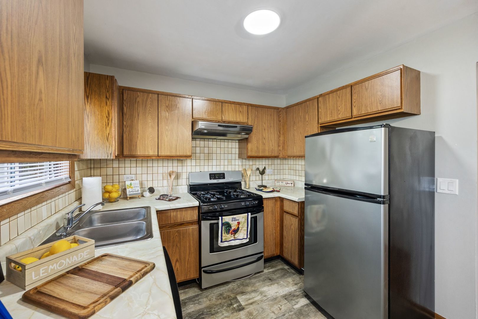 35 Terry Drive Roselle IL 60172