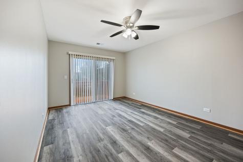 35 Terry Drive Roselle IL 60172