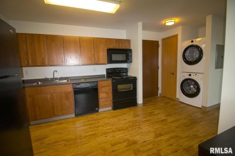 2900 River Dr Drive Moline IL 61265