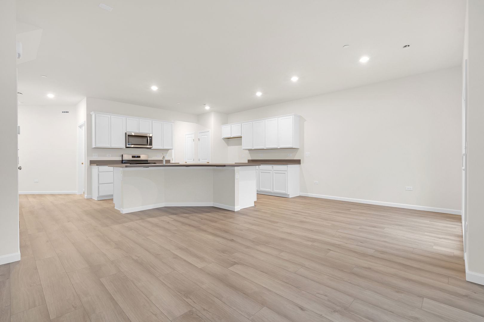 5913 Hawkweed Drive Naperville IL 60564