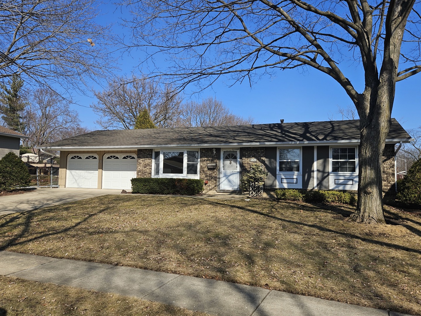 1828 Cannon Court Schaumburg IL 60193