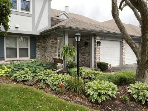 1312 Coventry Circle Vernon Hills IL 60061