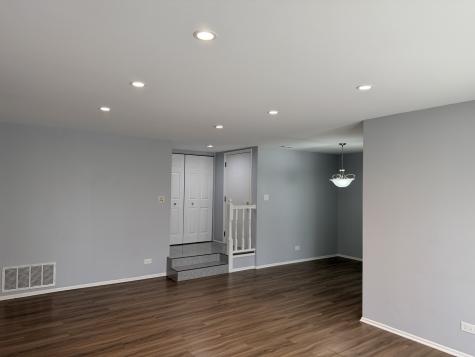1312 Coventry Circle Vernon Hills IL 60061