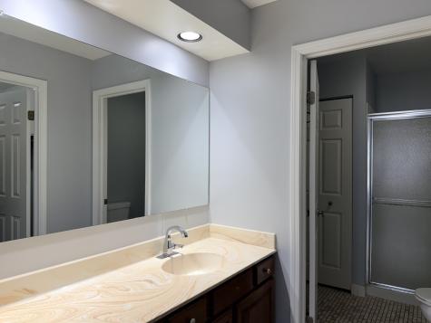 1312 Coventry Circle Vernon Hills IL 60061