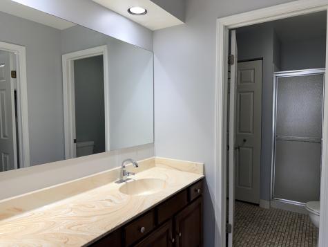 1312 Coventry Circle Vernon Hills IL 60061