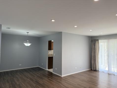 1312 Coventry Circle Vernon Hills IL 60061