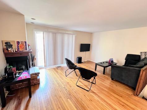 1034 West Diversey Parkway Chicago IL 60614