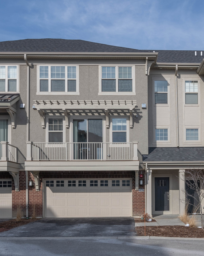 21599 West Field Court Deer Park IL 60010