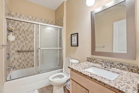 10S372 Tim Court Willowbrook IL 60527