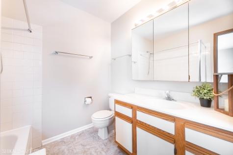 554 Abbeywood Drive Cary IL 60013