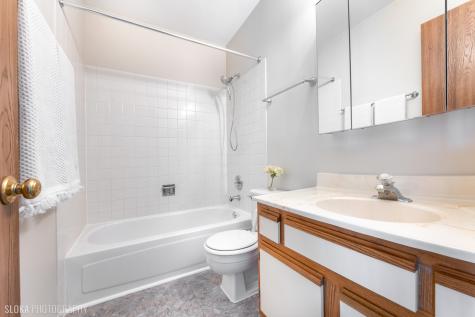 554 Abbeywood Drive Cary IL 60013