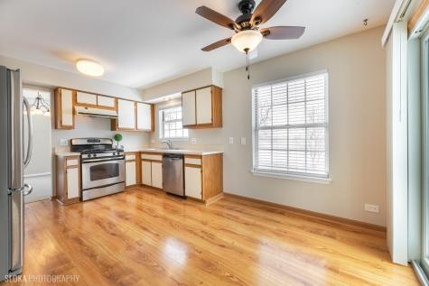 554 Abbeywood Drive Cary IL 60013