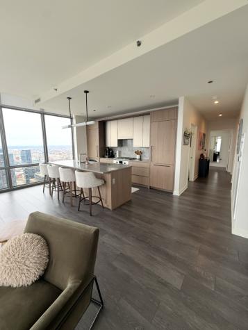 164 North Peoria Street Chicago IL 60607