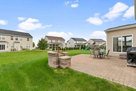 4319 Silver Bell Court Naperville IL 60564
