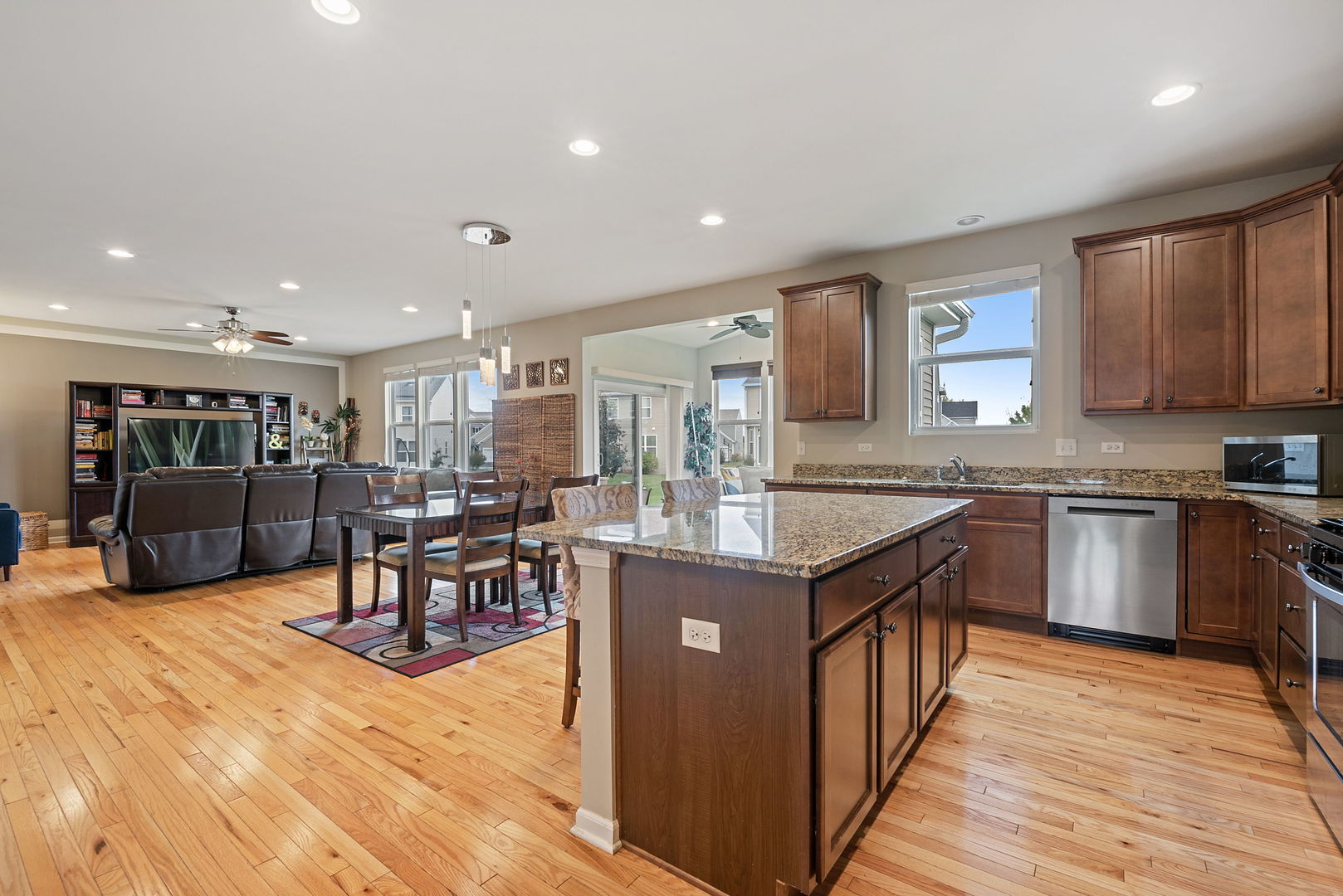 4319 Silver Bell Court Naperville IL 60564
