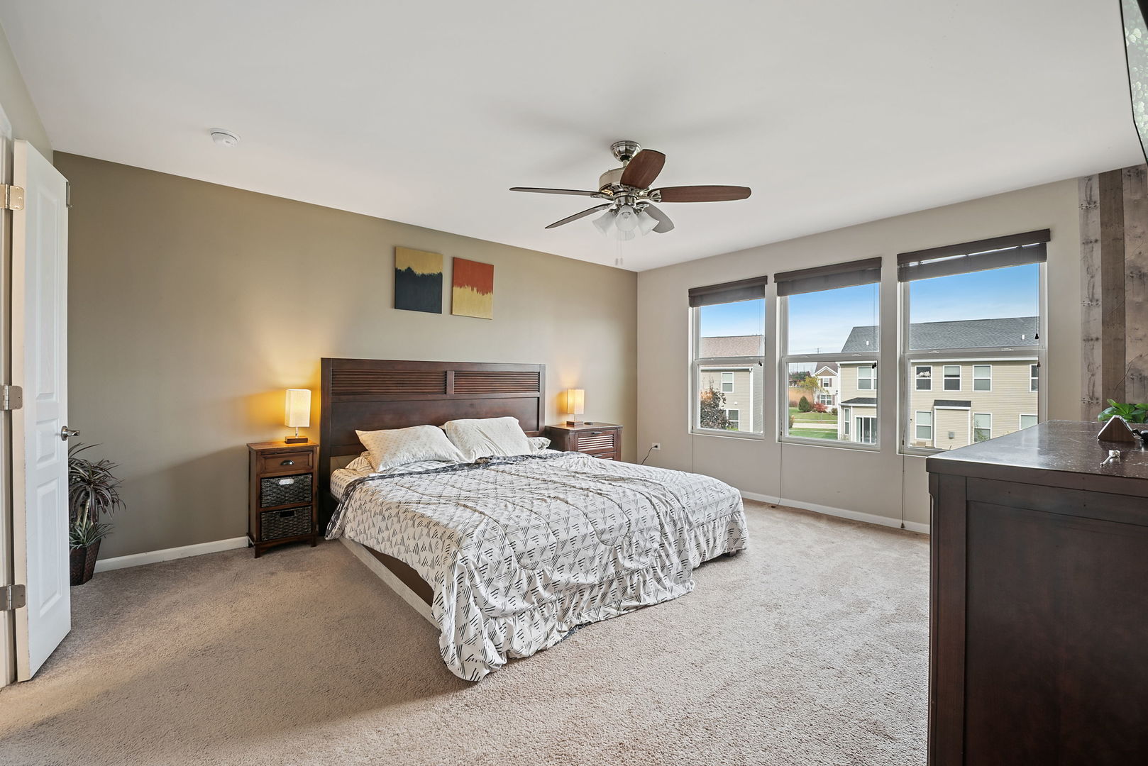 4319 Silver Bell Court Naperville IL 60564