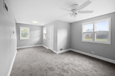 17 West 30th Place Steger IL 60475
