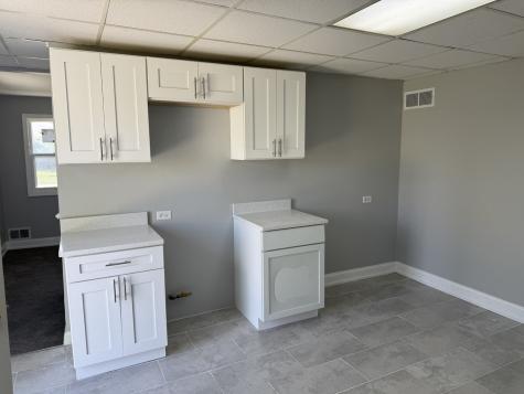 17 West 30th Place Steger IL 60475