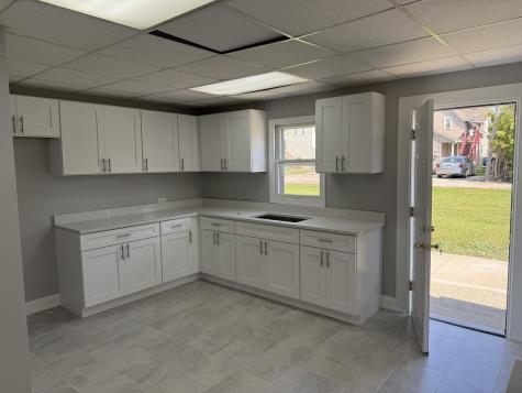 17 West 30th Place Steger IL 60475
