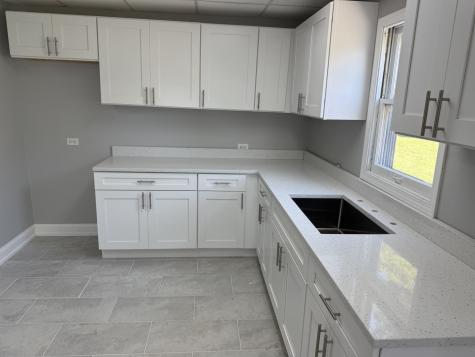 17 West 30th Place Steger IL 60475