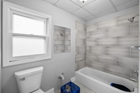 17 West 30th Place Steger IL 60475