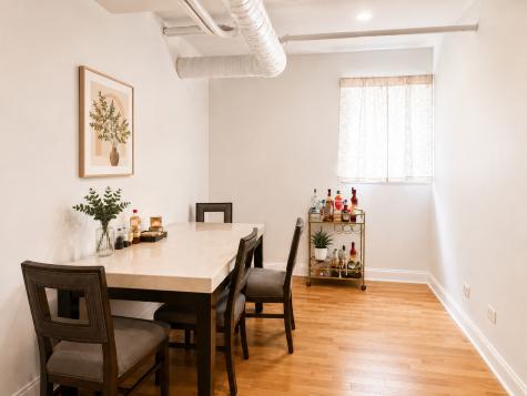 681 1/2 West Wrightwood Avenue Chicago IL 60614