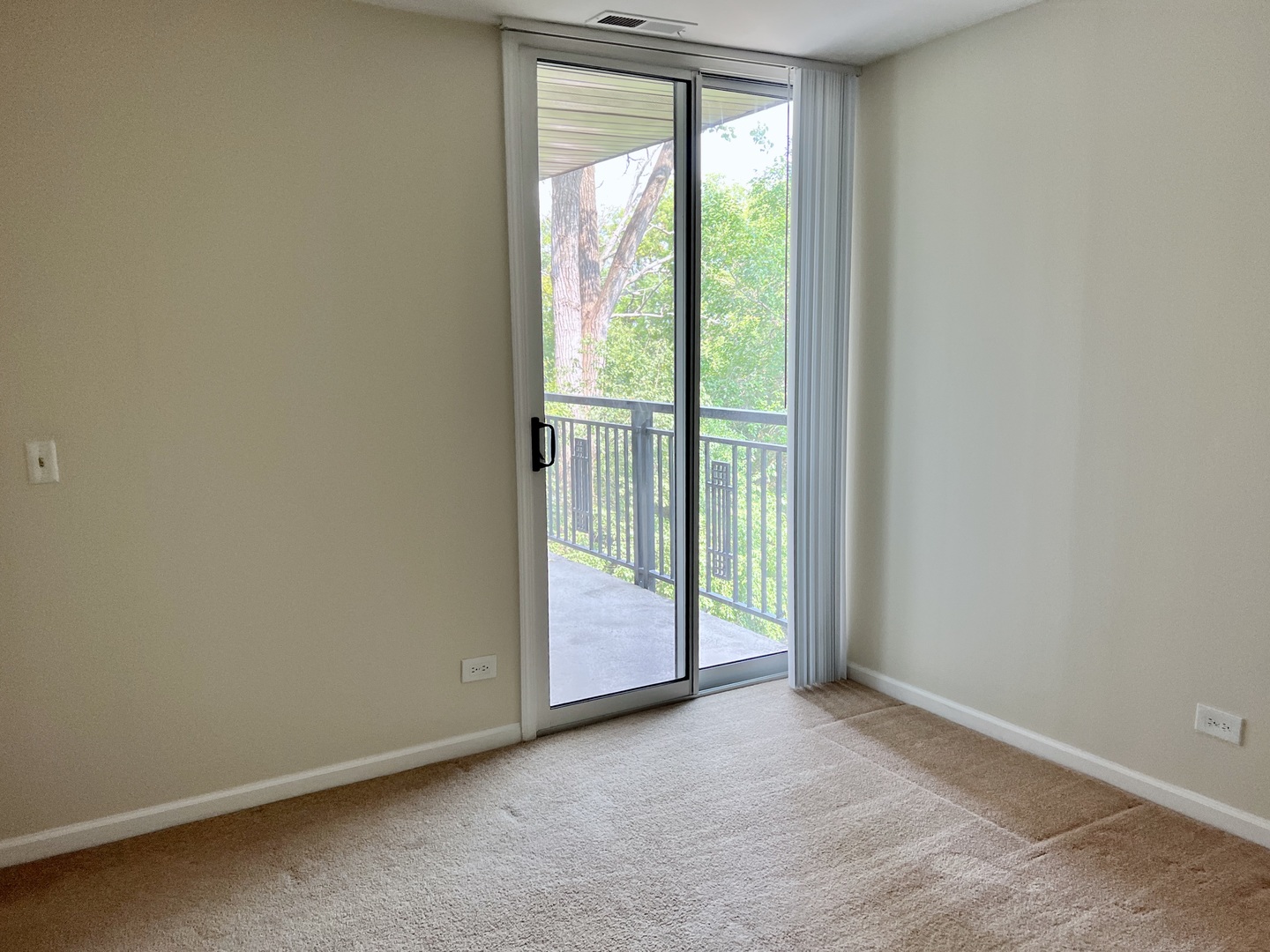5900 Oakwood Drive Lisle IL 60532