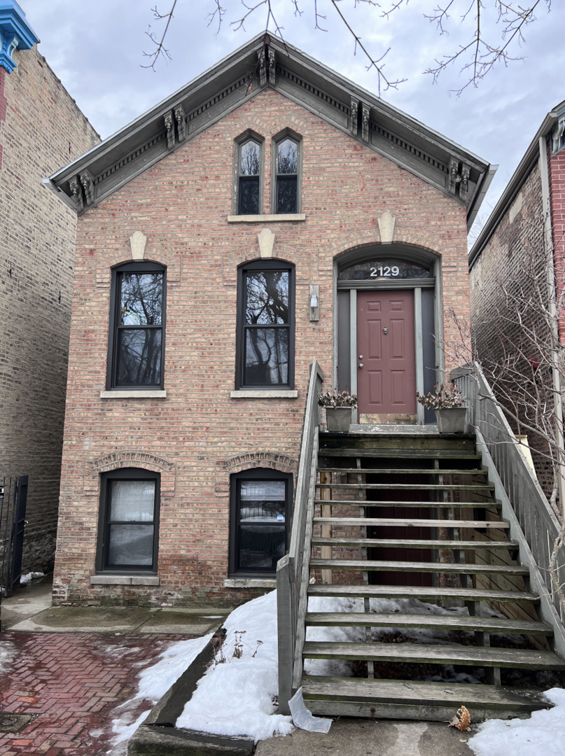2129 West Le Moyne Street Chicago IL 60622