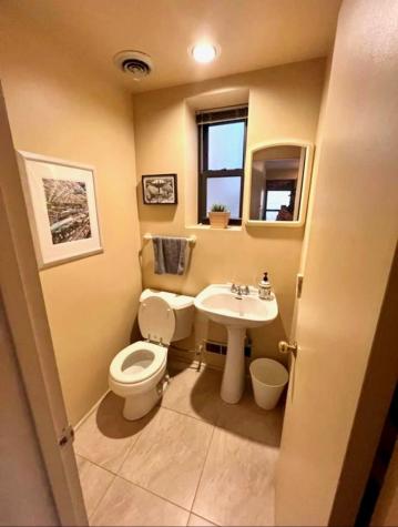 2129 West Le Moyne Street Chicago IL 60622