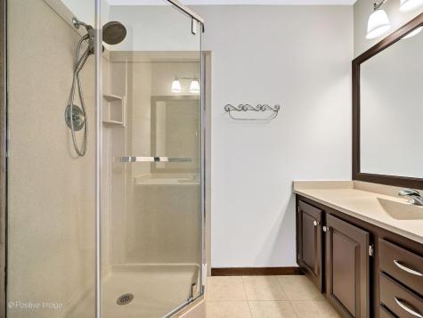 887 Braintree Lane Bartlett IL 60103
