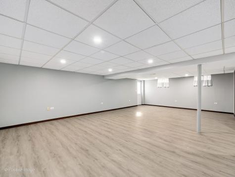 887 Braintree Lane Bartlett IL 60103