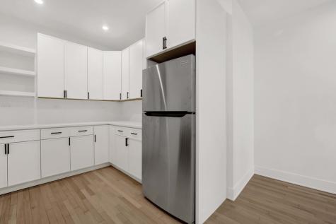 2107 West Eastwood Avenue Chicago IL 60625