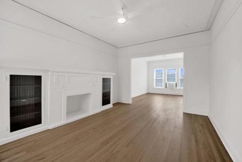 2107 West Eastwood Avenue Chicago IL 60625