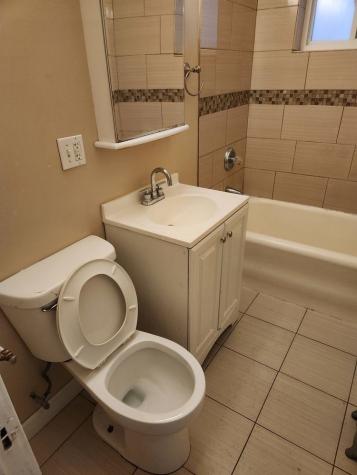 4126 West Wellington Avenue Chicago IL 60641